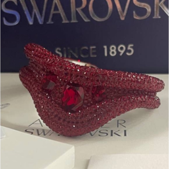 Atelier Swarovski Tigris Cuff Bangle With Red Crystals. Palladium Plated Size M.